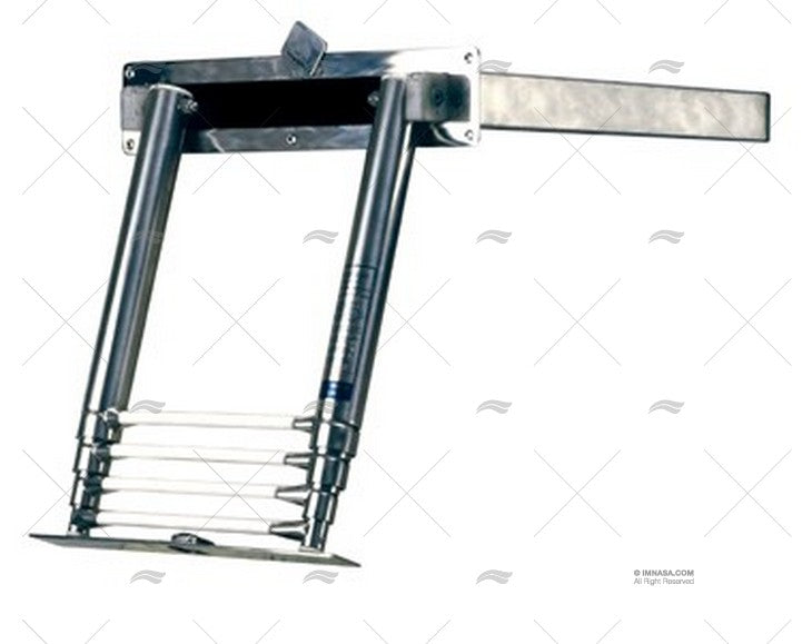 BUILT-IN LADDER S.S. 3 STEPS